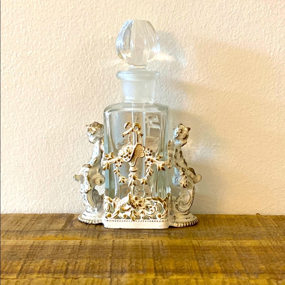 Vintage Perfume Bottle 1oz